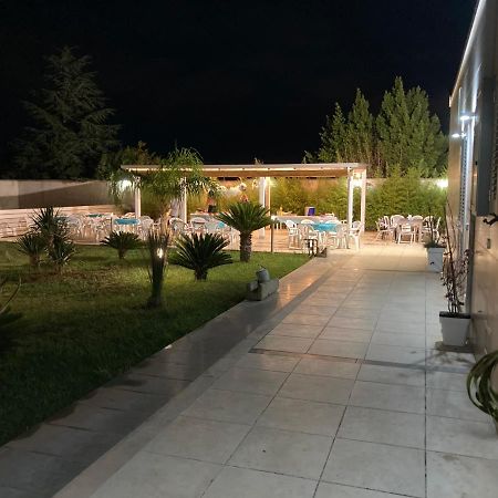 B&B Italia Carmiano  Exterior foto